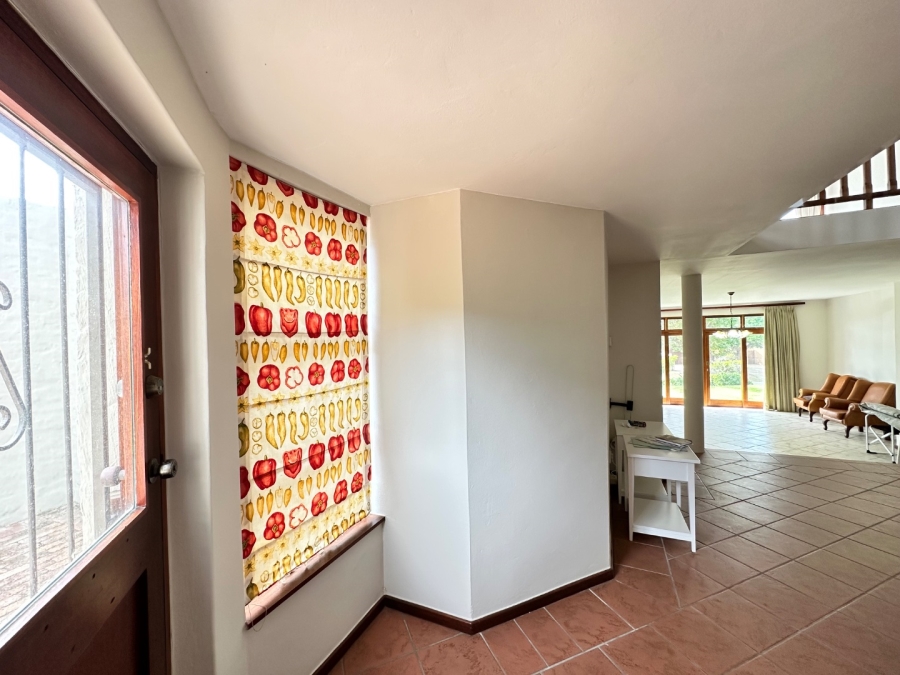5 Bedroom Property for Sale in Bayview Western Cape